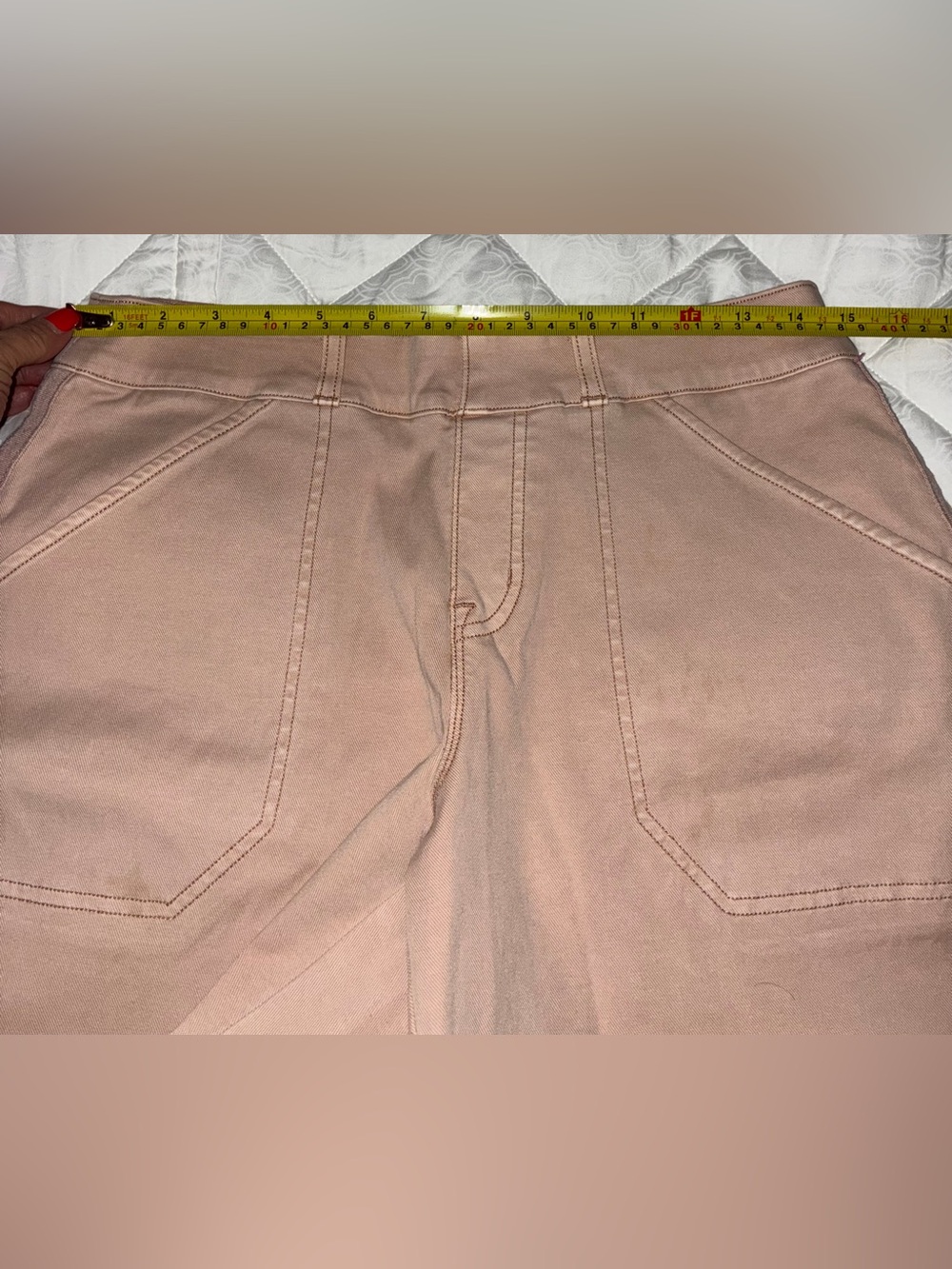 Spanx Women's Pink pull on shorts Sz M - Picture 9 of 11